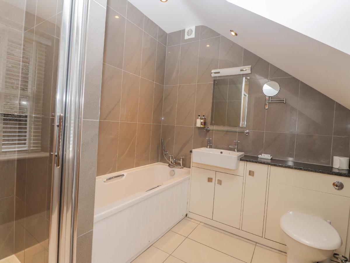 Rossett Holme Villa Ambleside Bagian luar foto